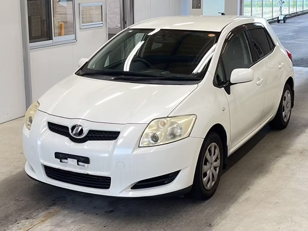 TOYOTA AURIS