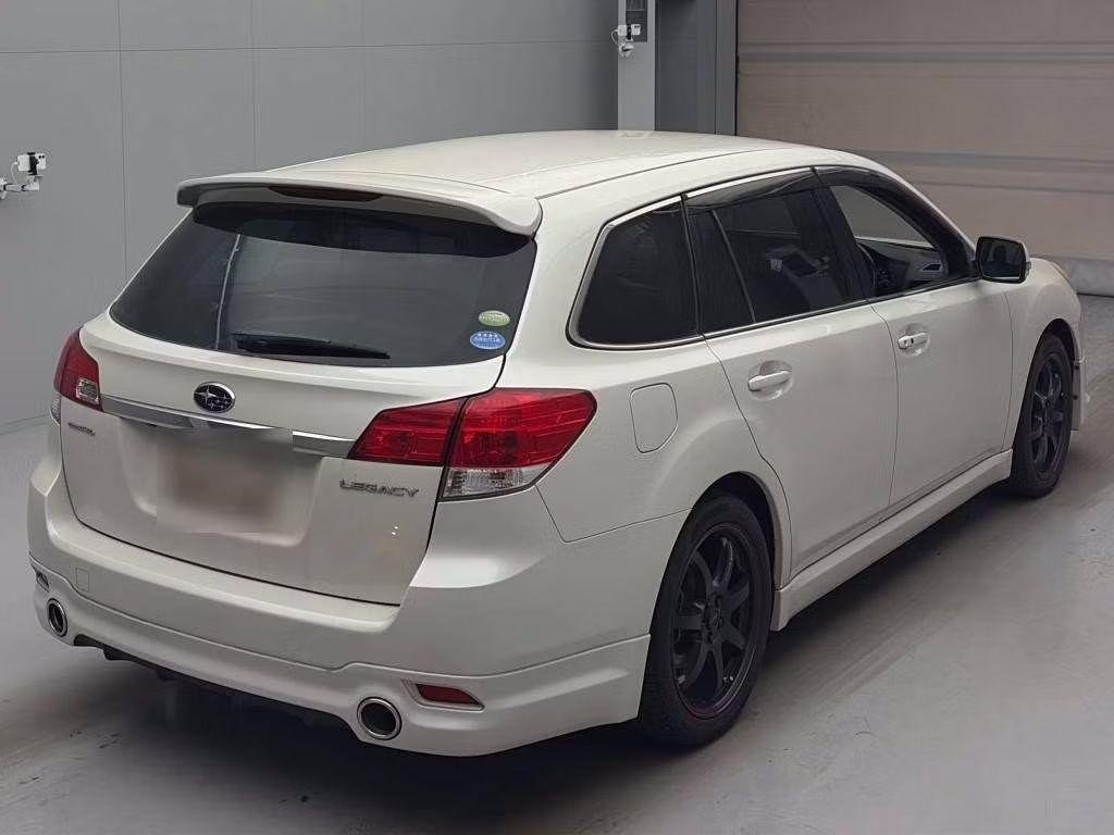 SUBARU LEGACY