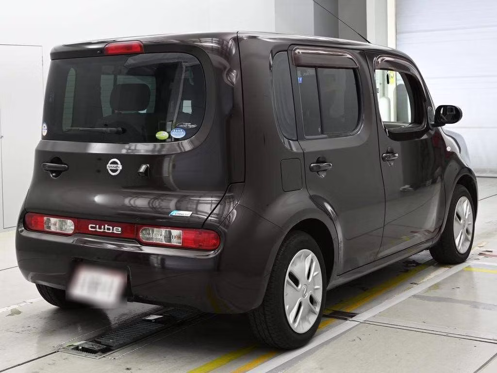 NISSAN CUBE
