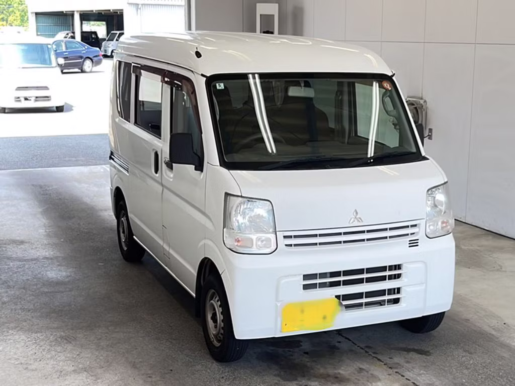 MITSUBISHI MINICAB