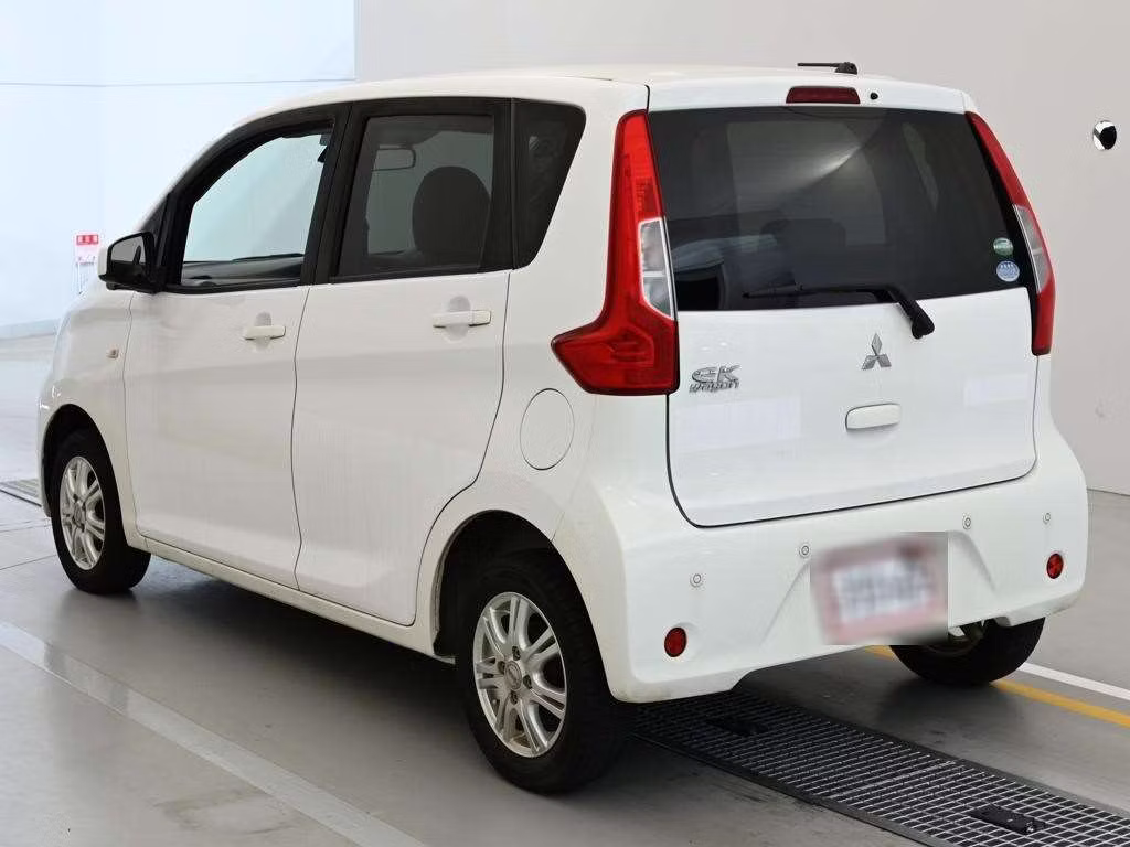 MITSUBISHI EK WAGON