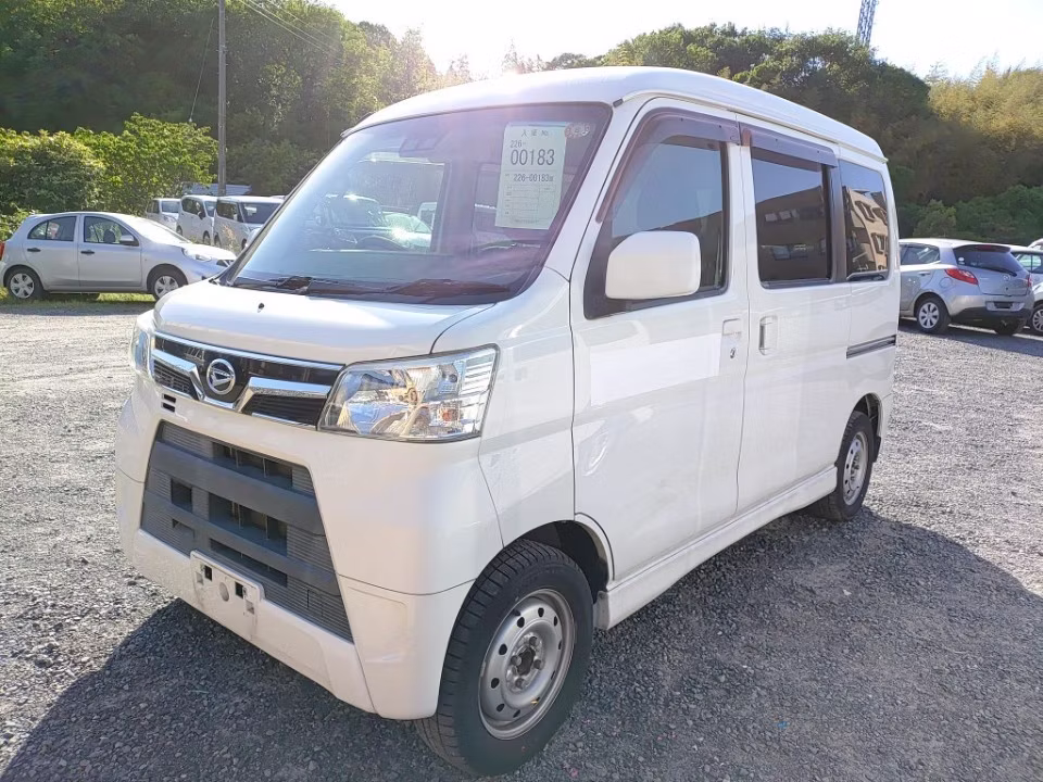 DAIHATSU ATRAI