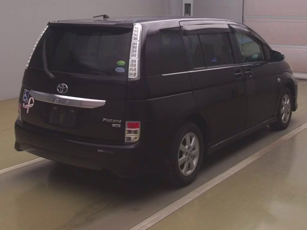 TOYOTA ISIS