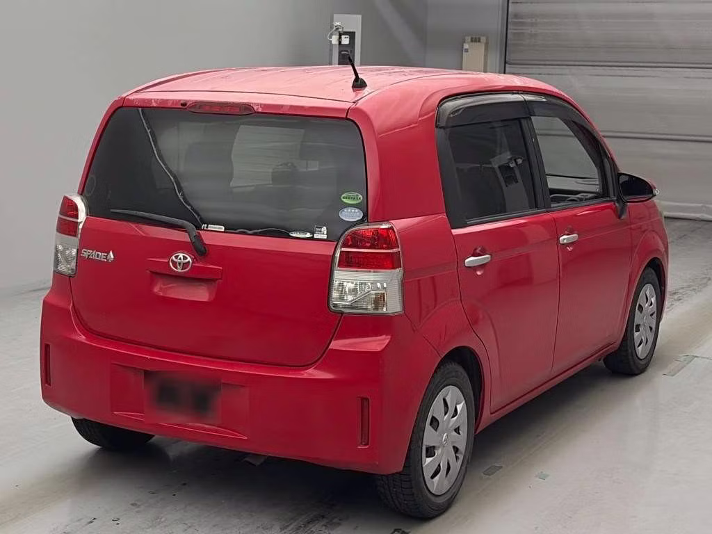 TOYOTA SPADE