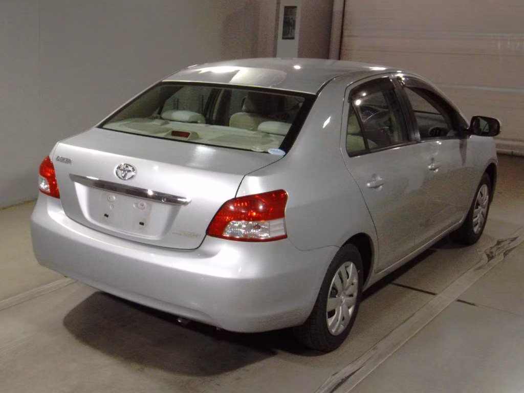 TOYOTA BELTA