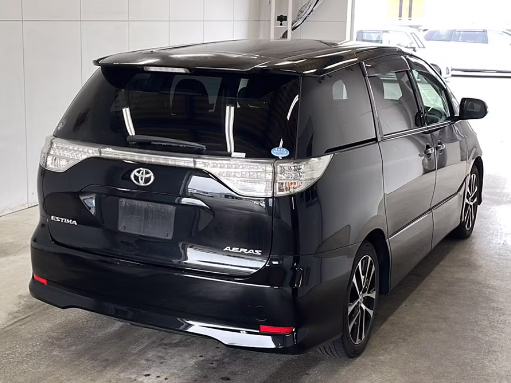 TOYOTA ESTIMA