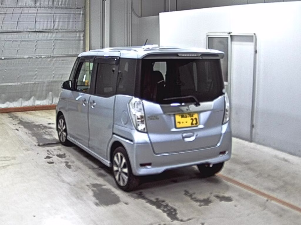 MITSUBISHI EK SPACE