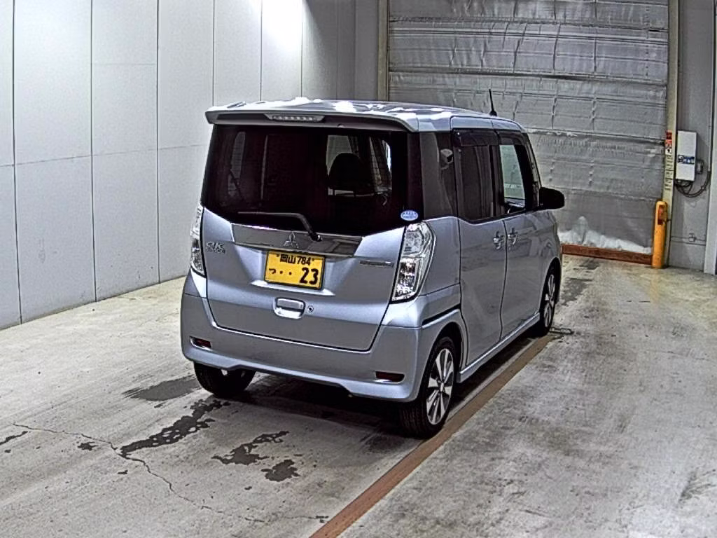 MITSUBISHI EK SPACE