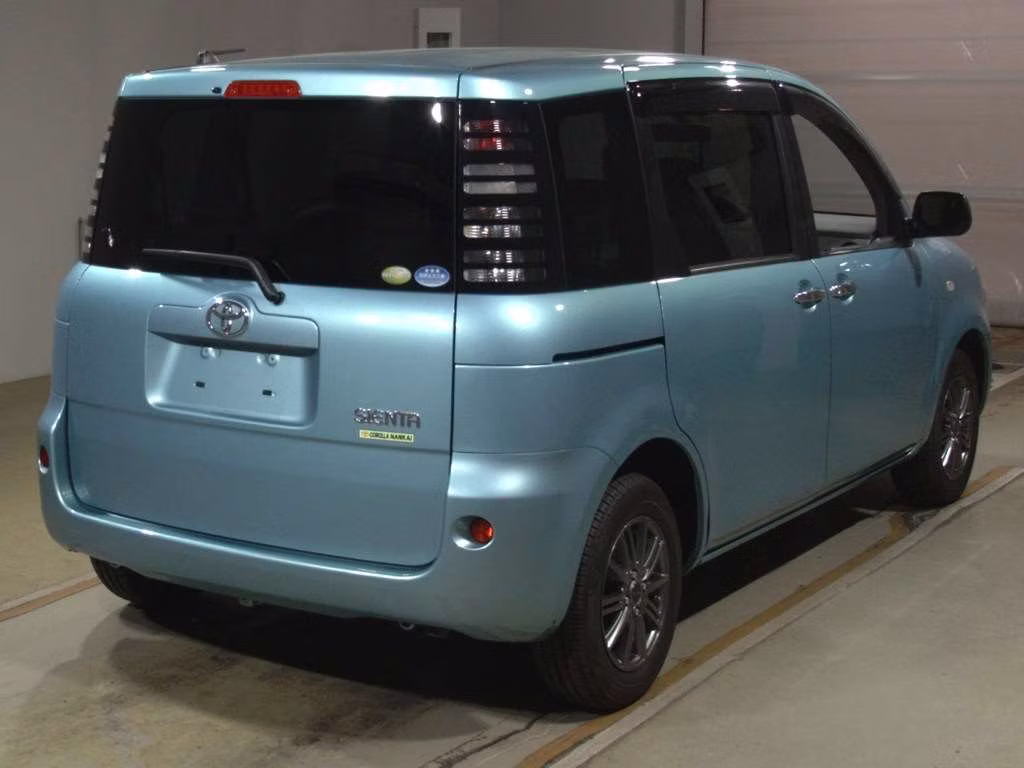 TOYOTA SIENTA