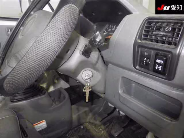 MITSUBISHI MINICAB