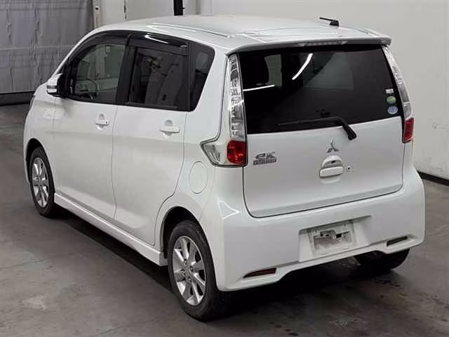 MITSUBISHI EK CUSTOM
