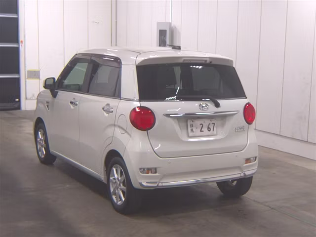 DAIHATSU CAST