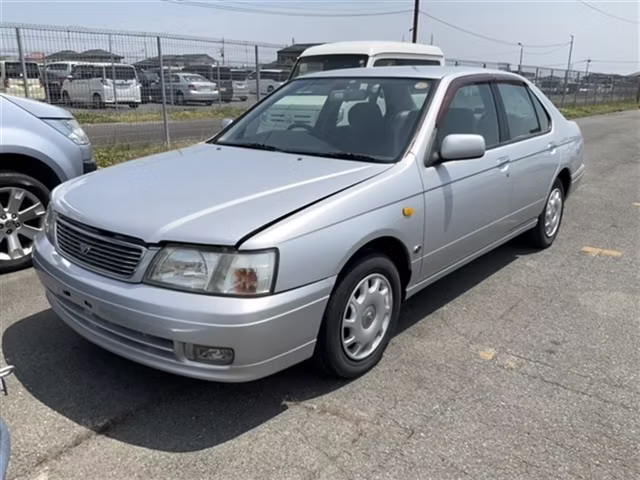 NISSAN BLUEBIRD