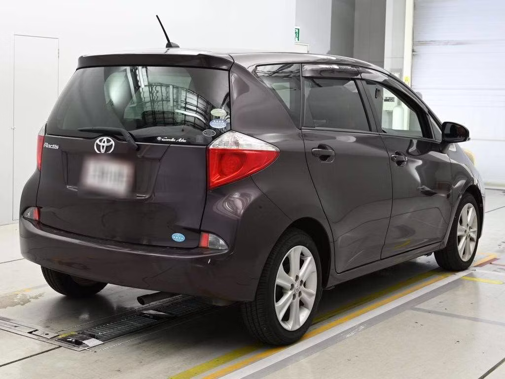 TOYOTA RACTIS