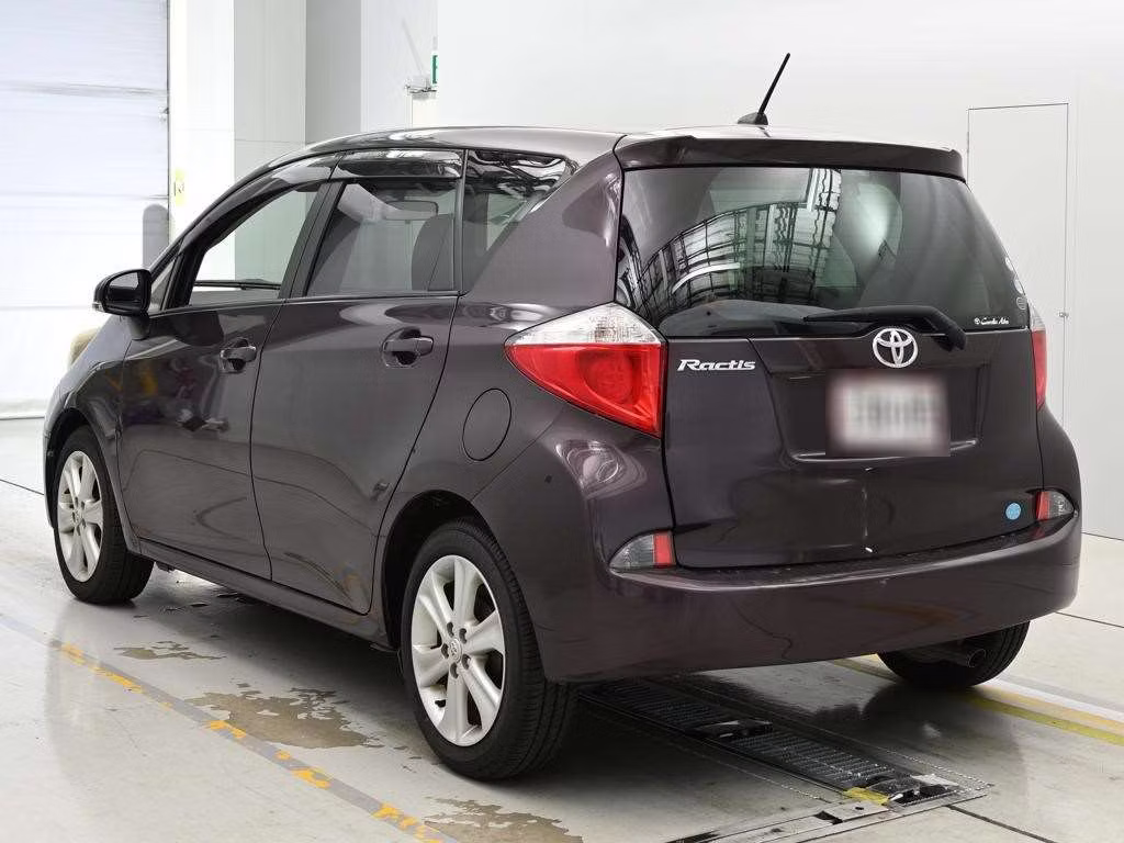 TOYOTA RACTIS