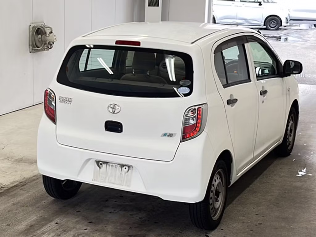 TOYOTA PIXIS EPOCH