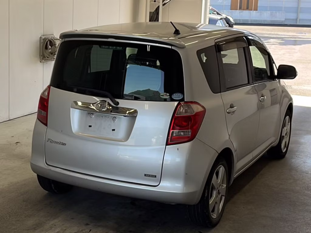 TOYOTA RACTIS