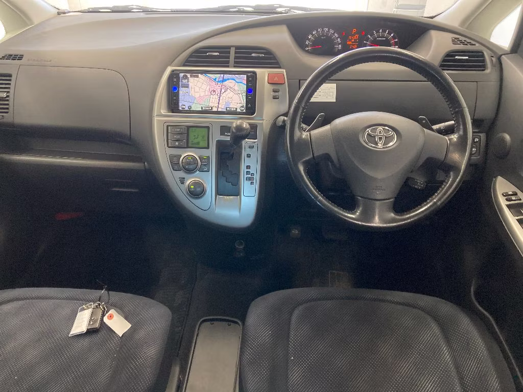 TOYOTA RACTIS