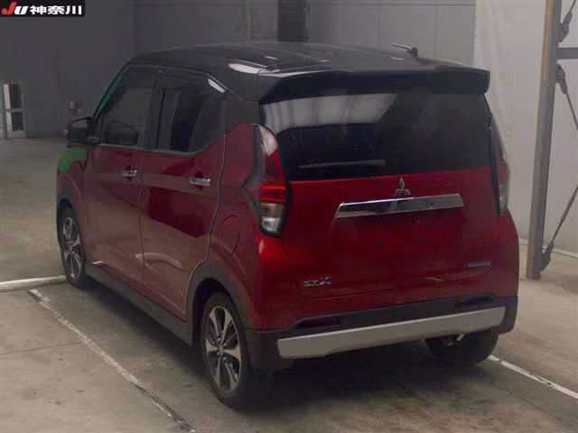 MITSUBISHI EK X