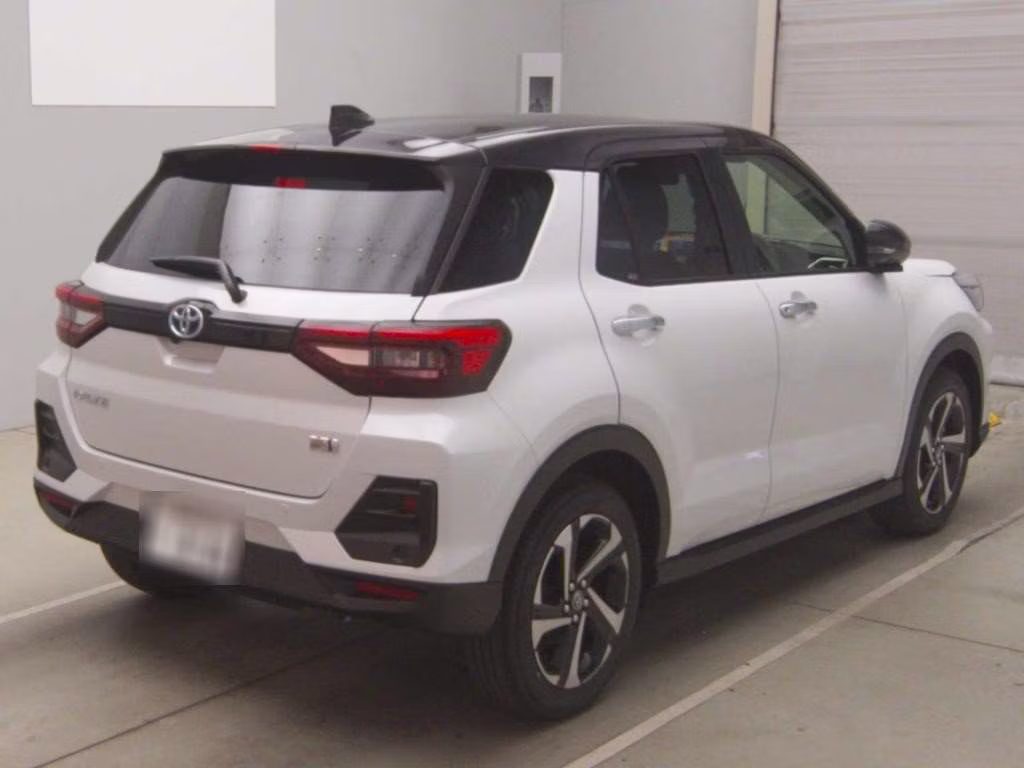 TOYOTA RAIZE