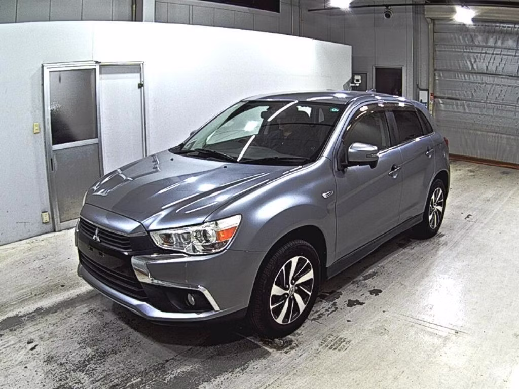 MITSUBISHI RVR