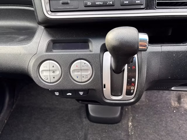 HONDA LIFE