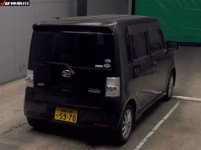 DAIHATSU MOVE CONTE