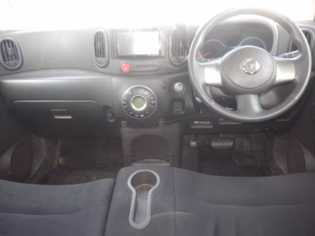 NISSAN CUBE