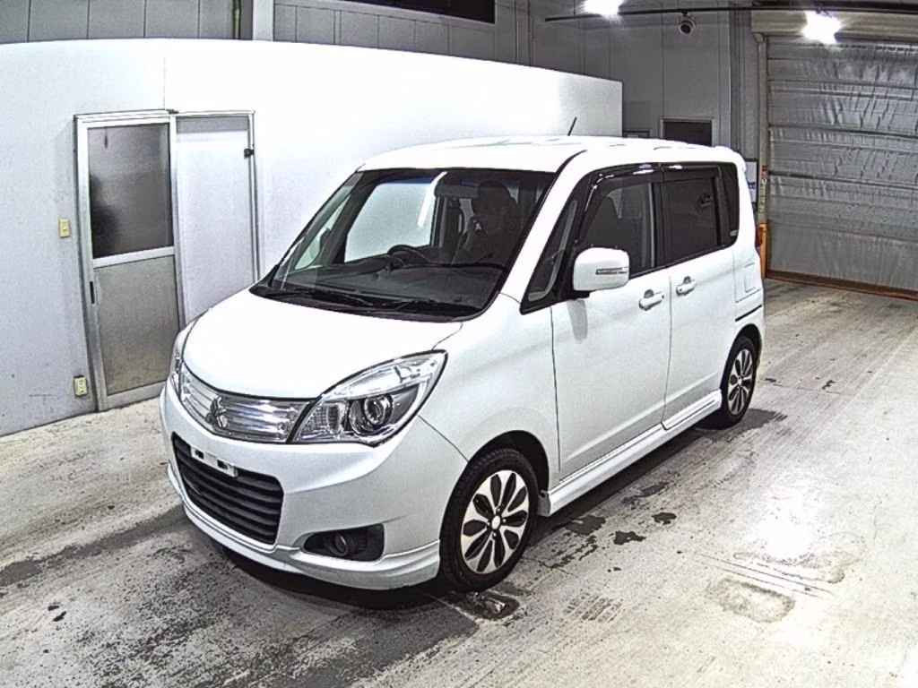 MITSUBISHI DELICA D:2