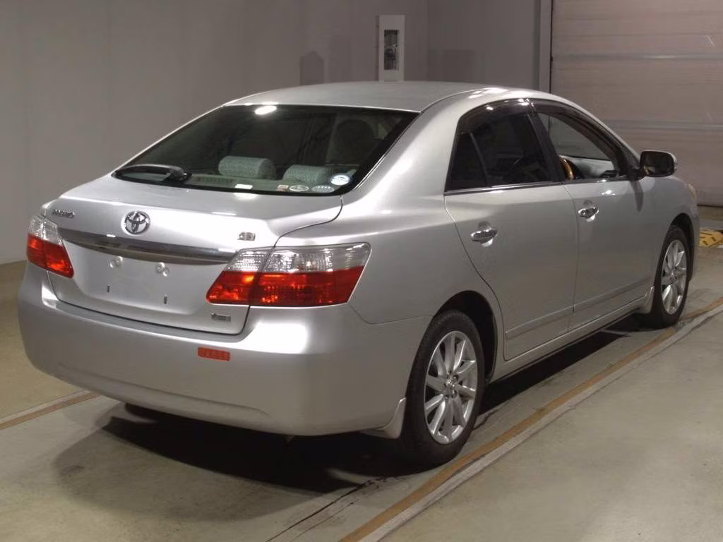 TOYOTA PREMIO