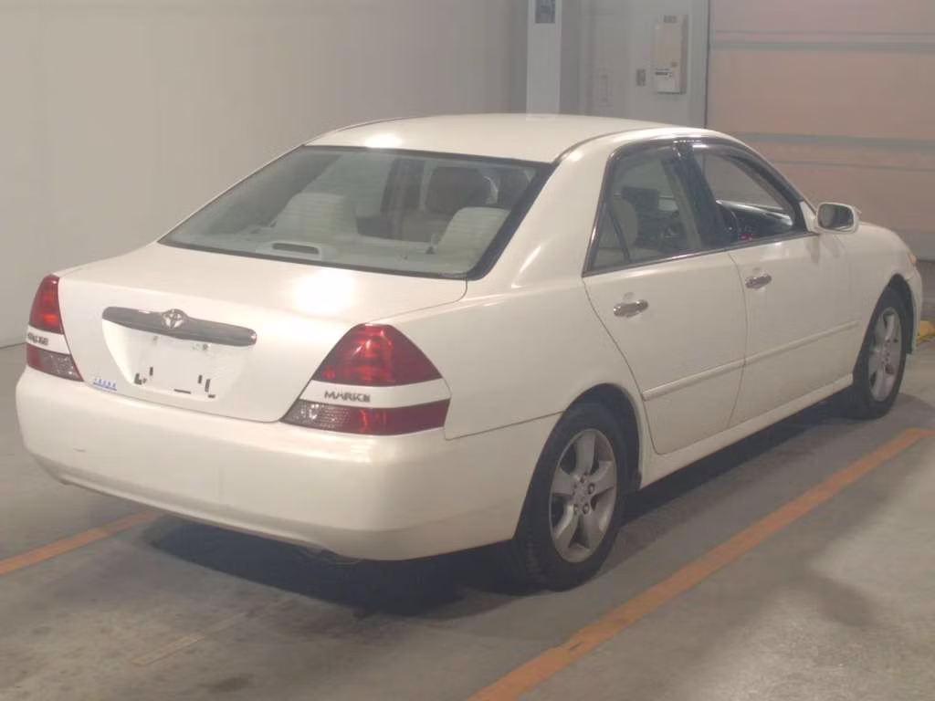 TOYOTA MARK II