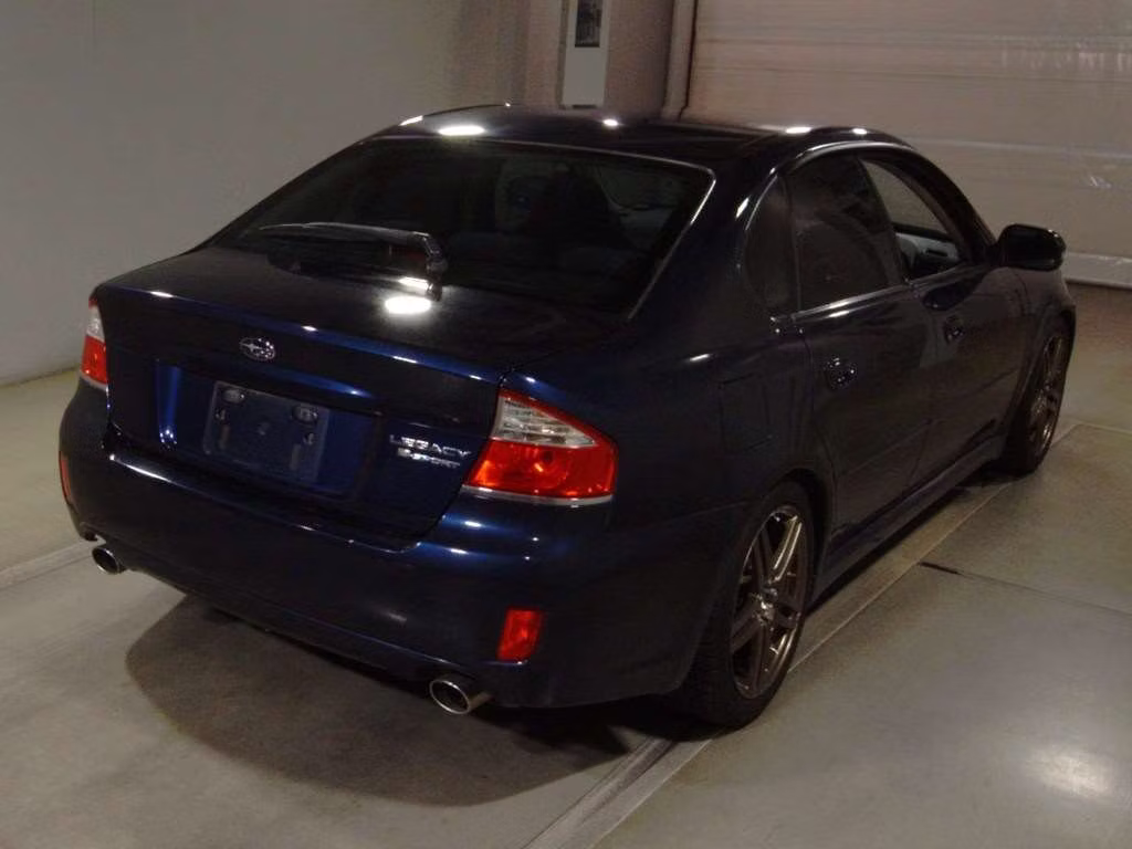 SUBARU LEGACY B4