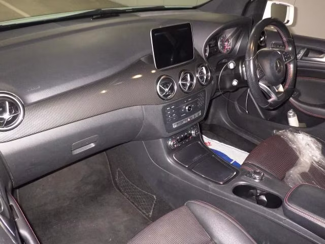 MERCEDES-BENZ B-CLASS