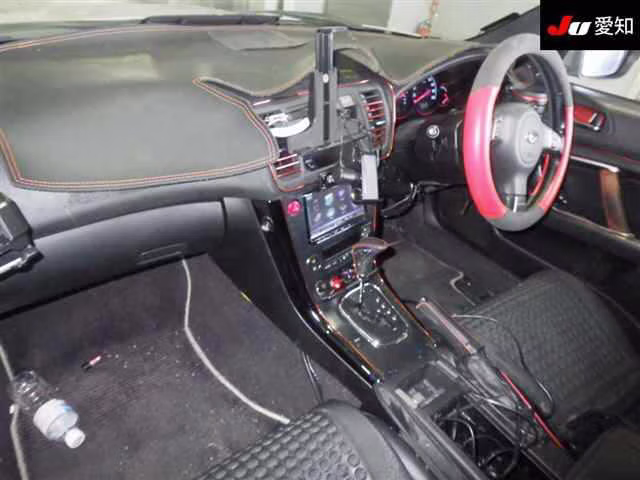 SUBARU LEGACY