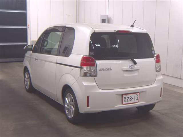 TOYOTA SPADE