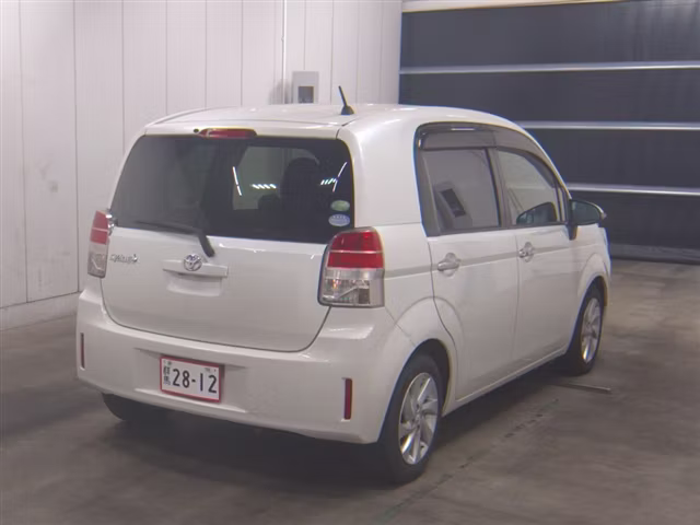 TOYOTA SPADE