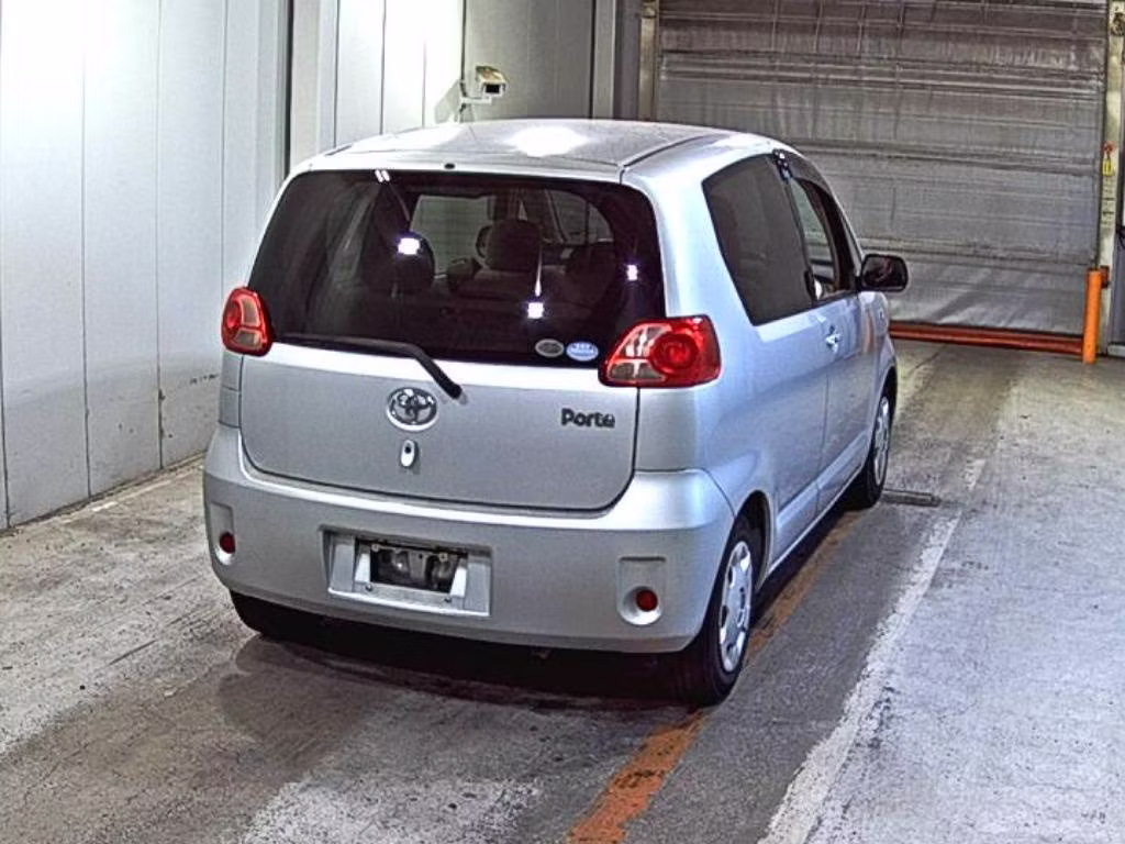 TOYOTA PORTE