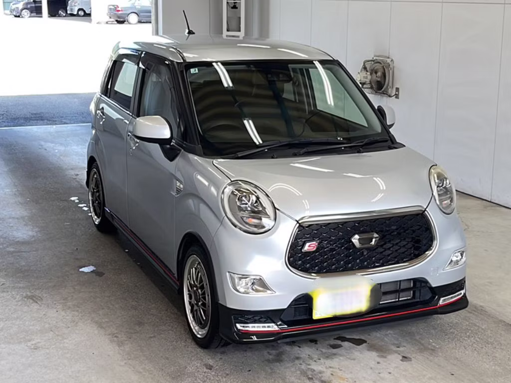 DAIHATSU CAST