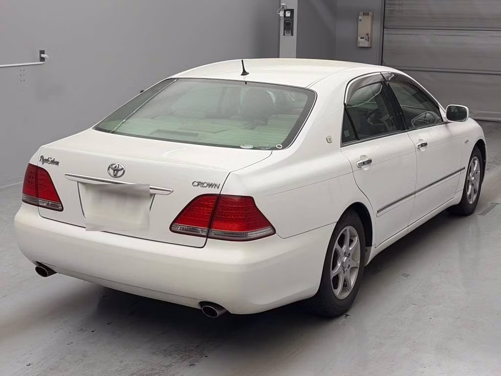 TOYOTA CROWN