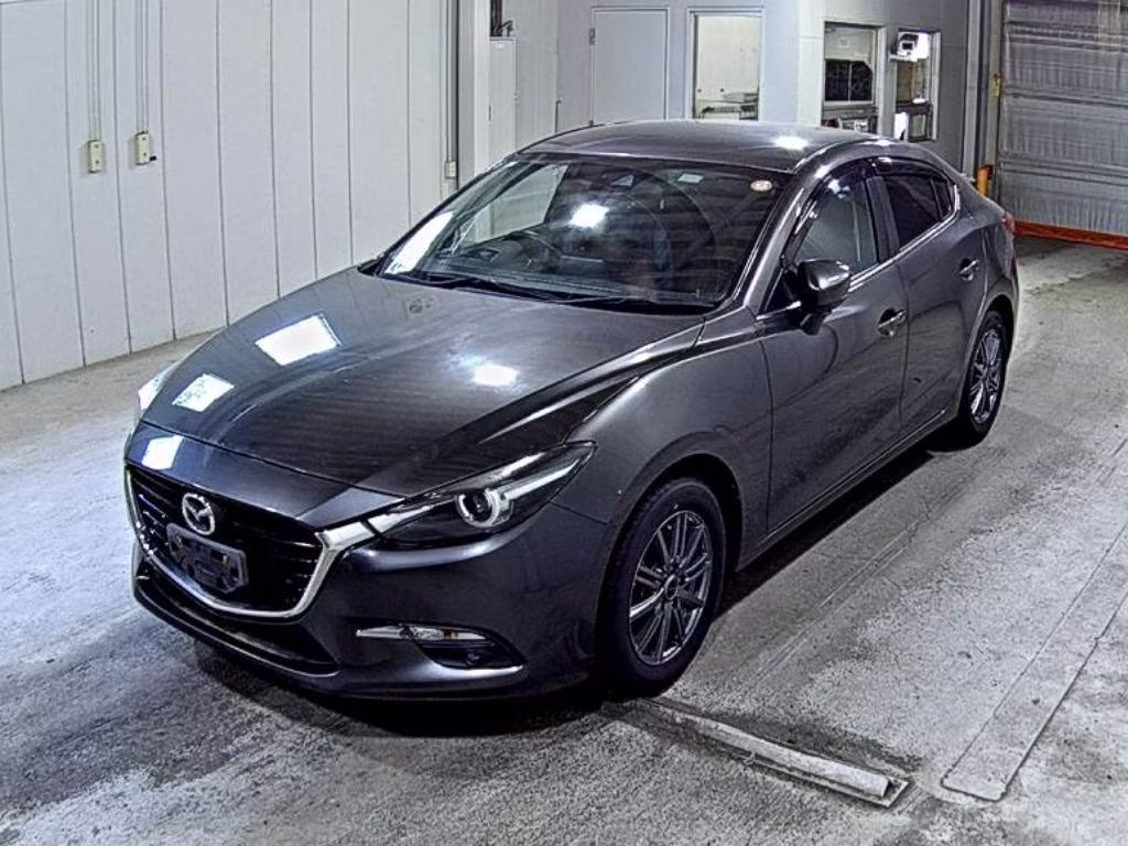 MAZDA AXELA