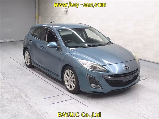 MAZDA AXELA