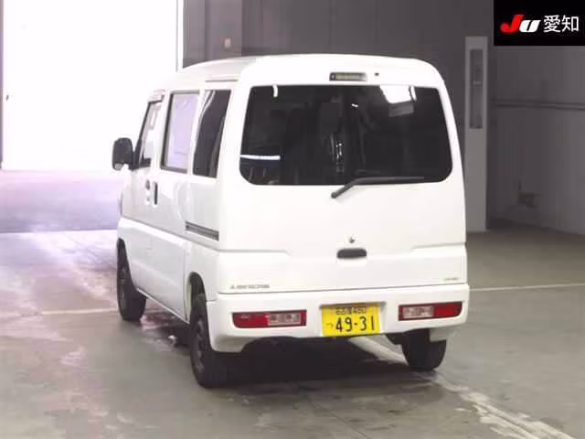 MITSUBISHI MINICAB