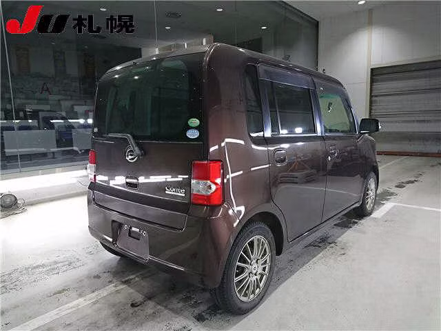 DAIHATSU MOVE CONTE