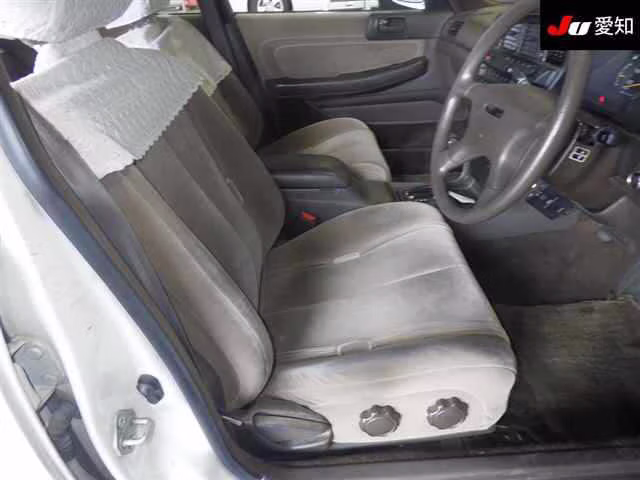 TOYOTA MARK II