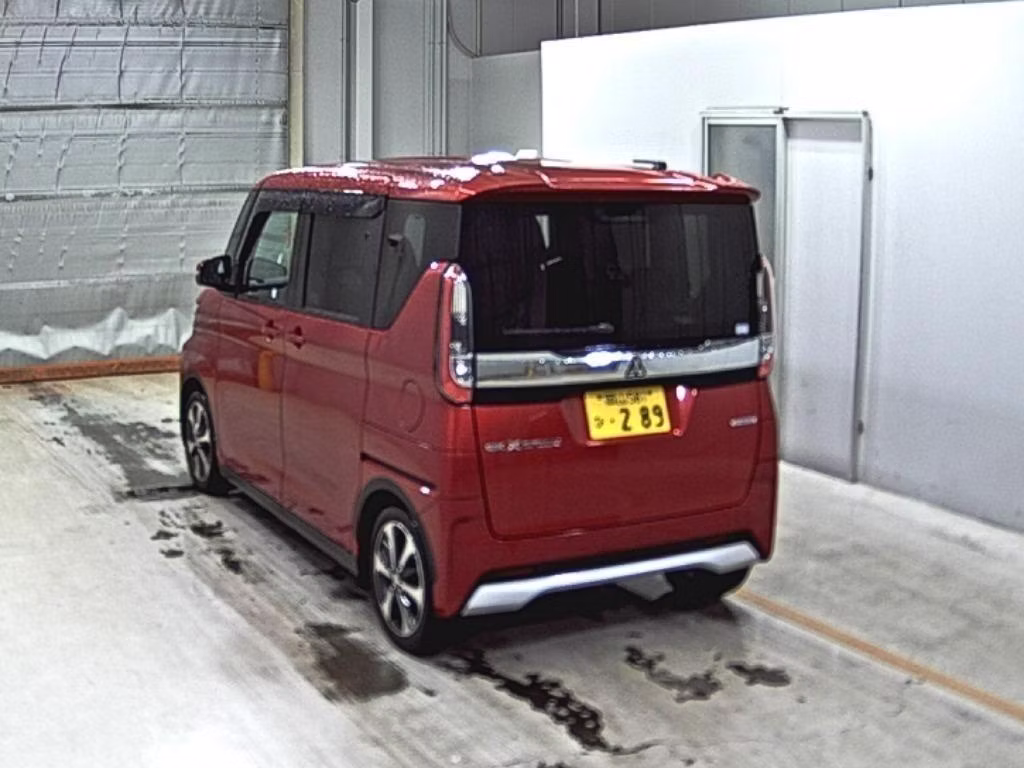 MITSUBISHI EK SPACE