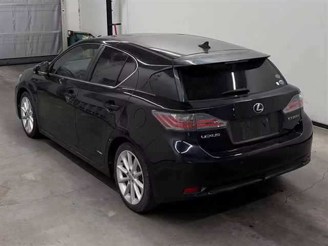 LEXUS CT200H
