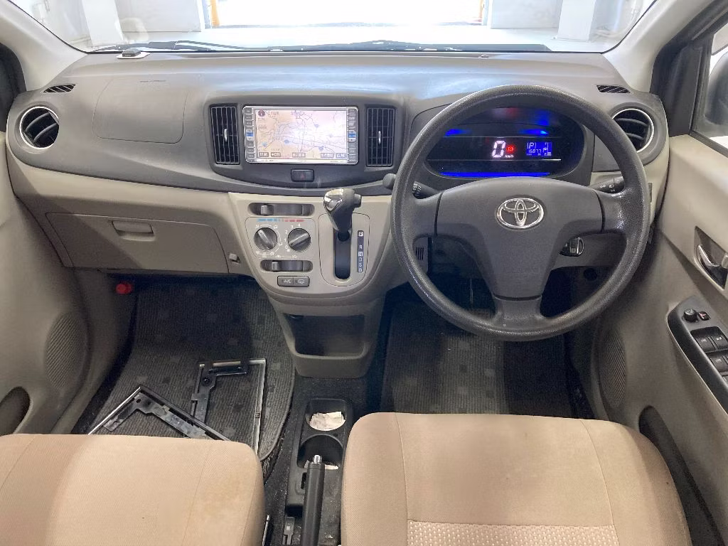 TOYOTA PIXIS EPOCH