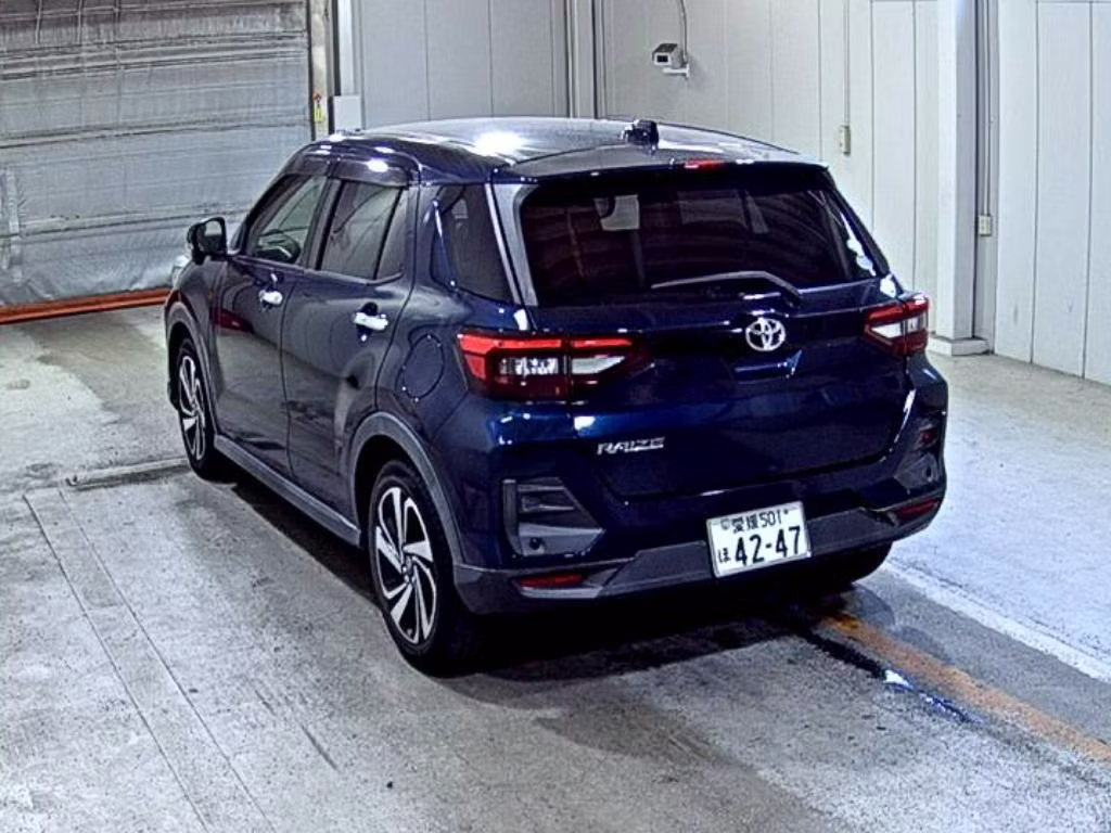 TOYOTA RAIZE
