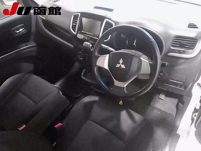 MITSUBISHI DELICA D:2