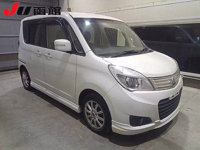MITSUBISHI DELICA D:2